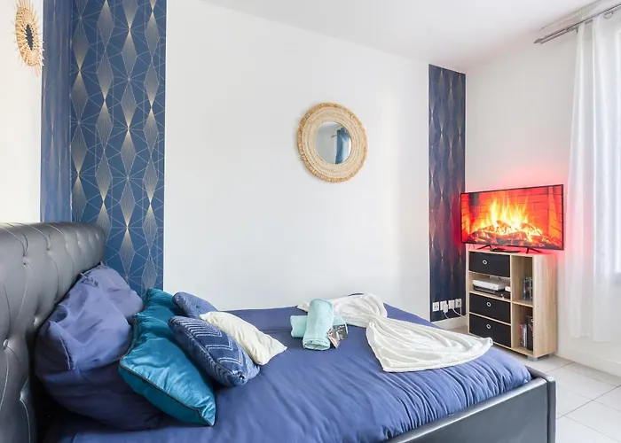 Appartement Moderne, Proche Porte De Versailles Et Gare De Clamart